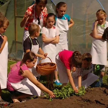 Gospodarstwo agroturystyczne Chata Dobra (Limanowa)